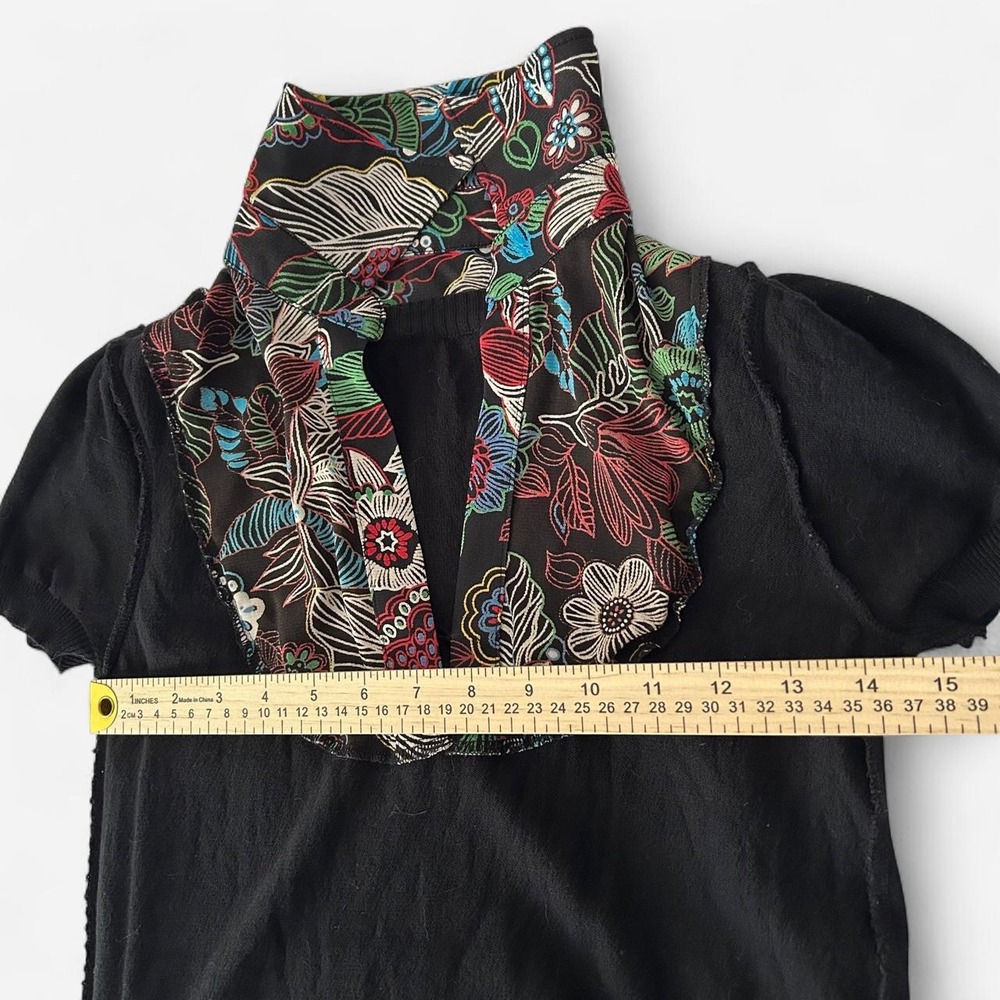 Bette Paige Black Knit Mock Layered Floral Blouse Top | Short Sleeve | Size: XS - Picture 7 of 7